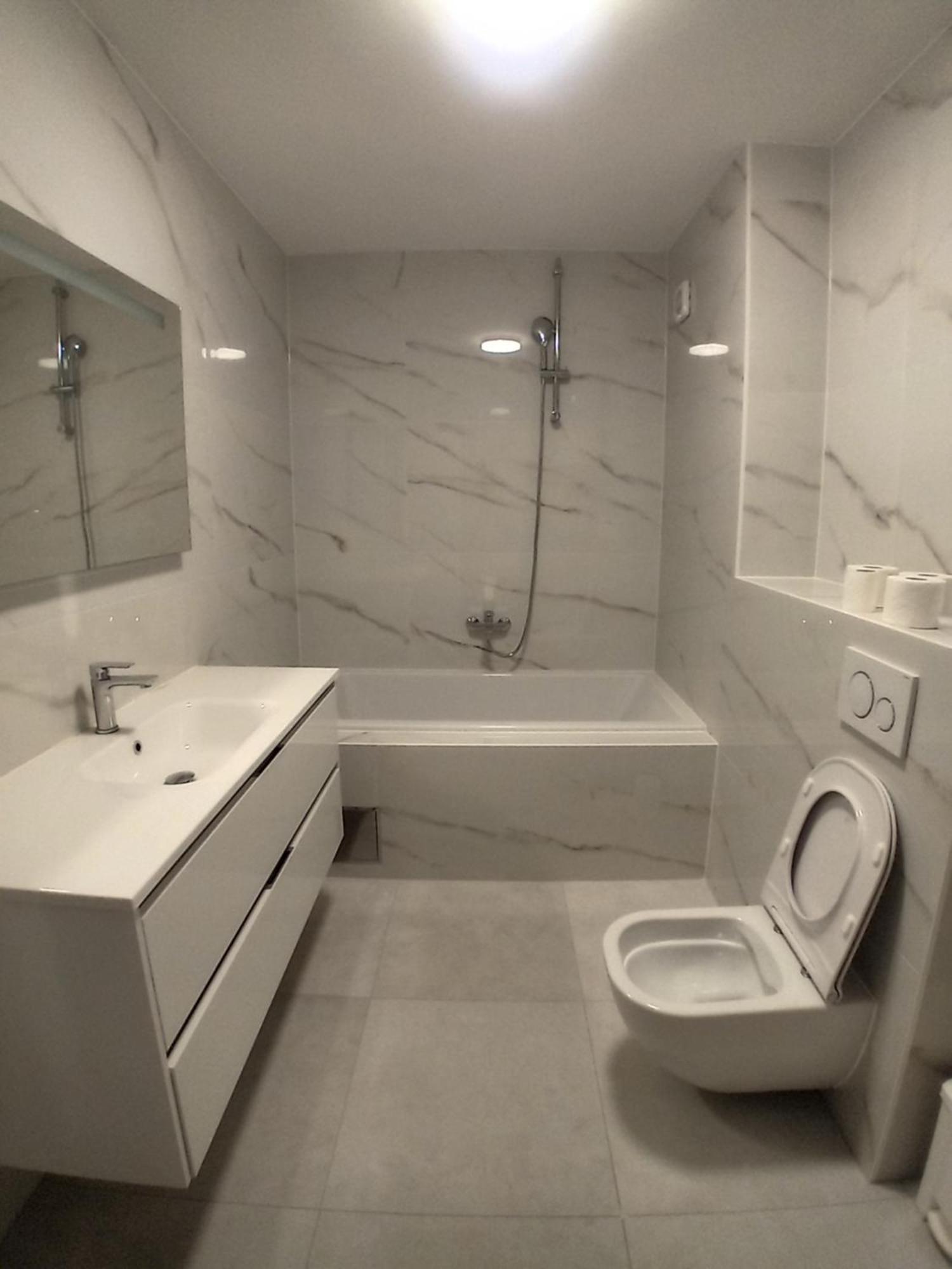 Apartment Mirjana Baska Voda Bagian luar foto