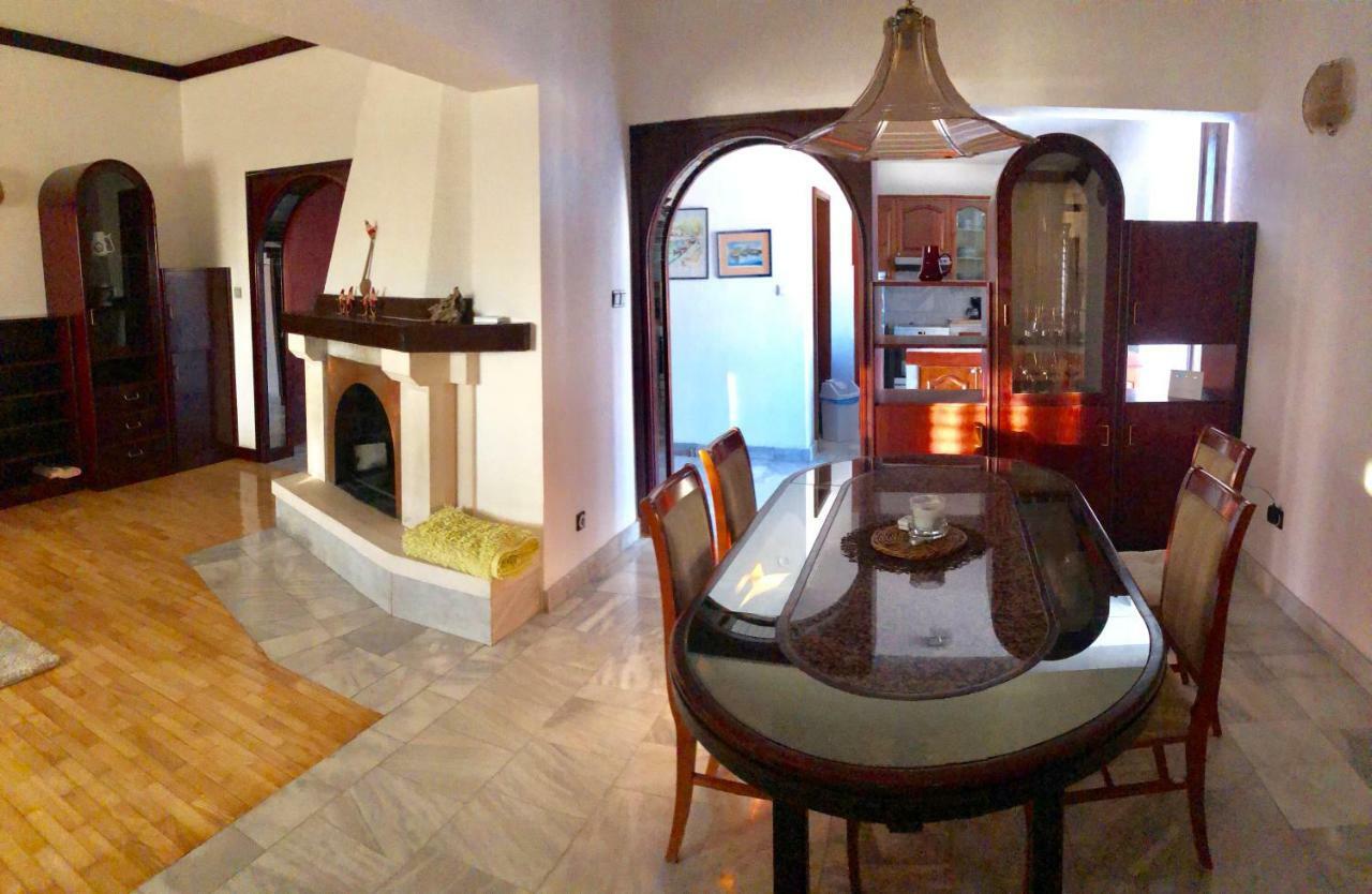 Apartment Mirjana Baska Voda Bagian luar foto